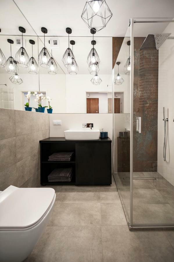 Unique 3City Apartments - Grey Apartment Danzica Esterno foto